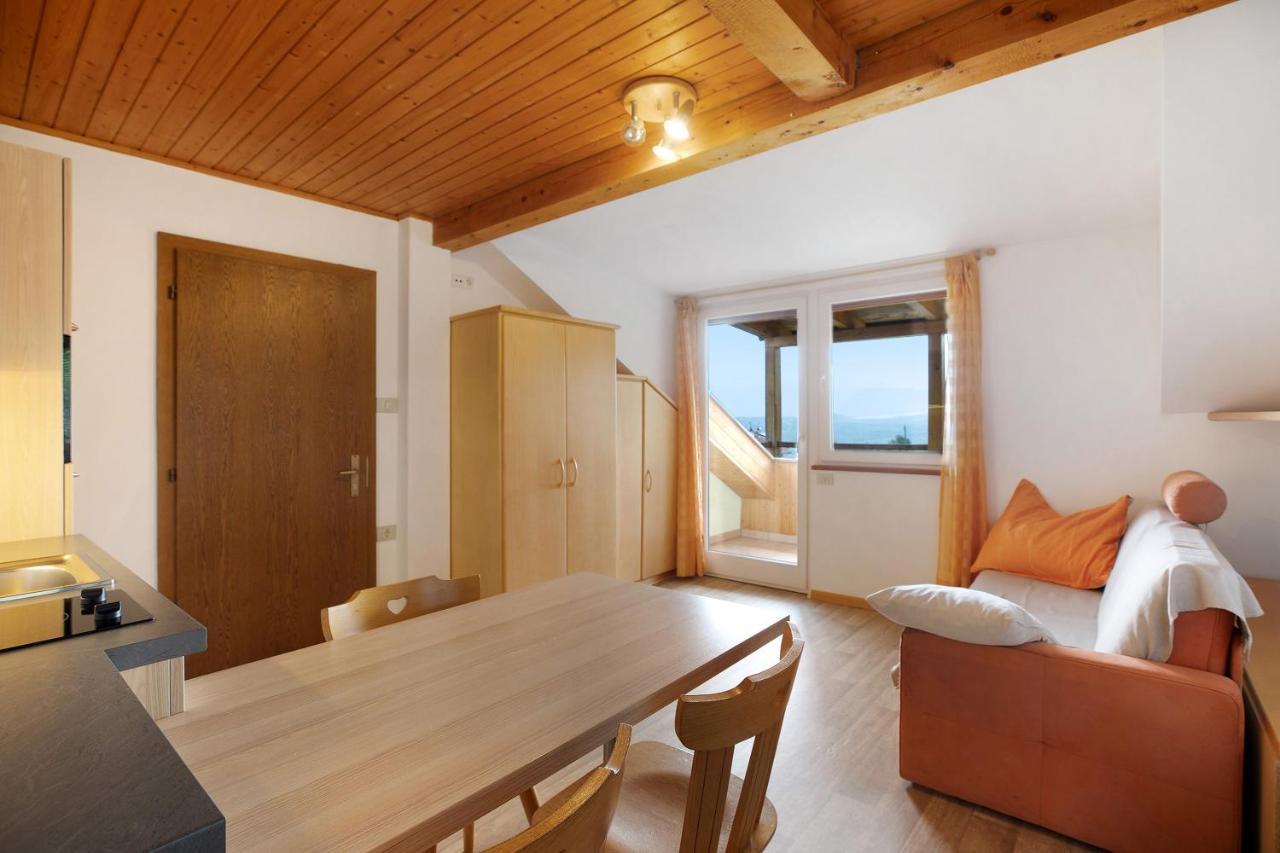 Harmony Apt 2 Апиано сула Страда дел Вино Екстериор снимка